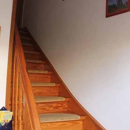 Apartment Haus Seerobbe Obergeschosswohnung Bojendorf